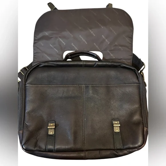 Samsonite Colombian Leather Flap-Over Messenger Laptop Bag - Picture 2 of 15